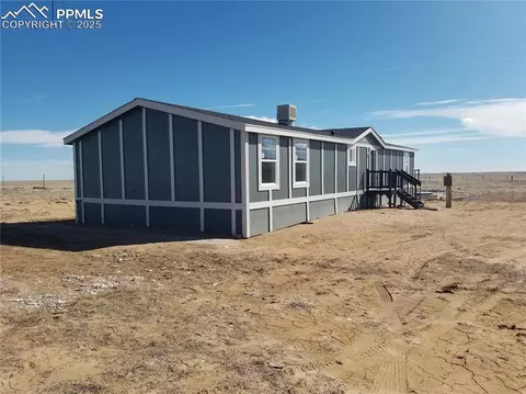 7705 Edison Rd, Yoder, CO 80864 photo 2