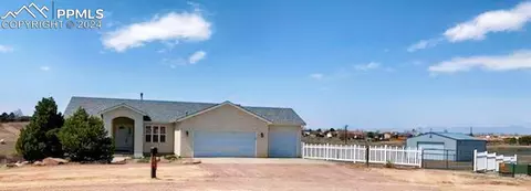 1143 S Sweetwater Ct, Pueblo West, CO 81007