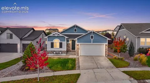 10398 Sharon Springs Dr, Colorado Springs, CO 80924