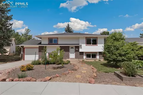 1810 Del Mar Dr, Colorado Springs, CO 80910