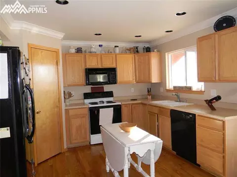 8516 Saddleman Rd, Peyton, CO 80831 photo 8