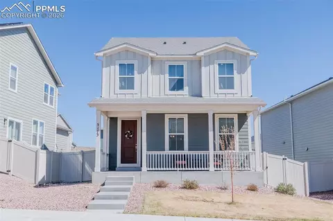 5173 Roundhouse Dr, Colorado Springs, CO 80925