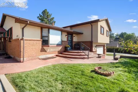 539 Crestridge Ave, Colorado Springs, CO 80906
