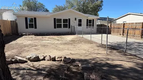 713 Santa Barbara Ave, Pueblo, CO 81005