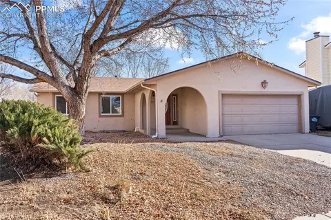 2355 Heathercrest Dr, Colorado Springs, CO 80915