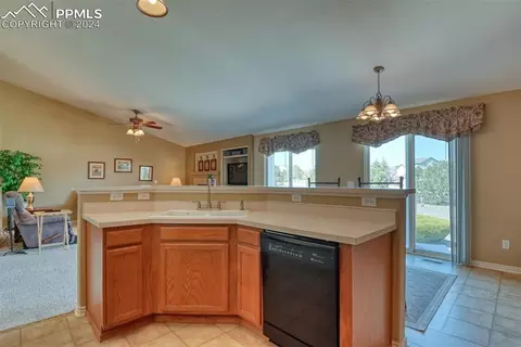 Kitchen - 12590 Lazy E Rd, Peyton, CO 80831 photo 4 of 6