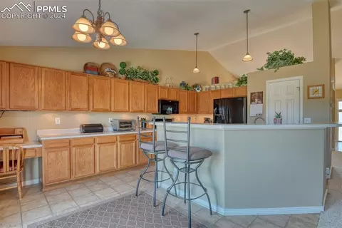 Kitchen - 12590 Lazy E Rd, Peyton, CO 80831 photo 2 of 6