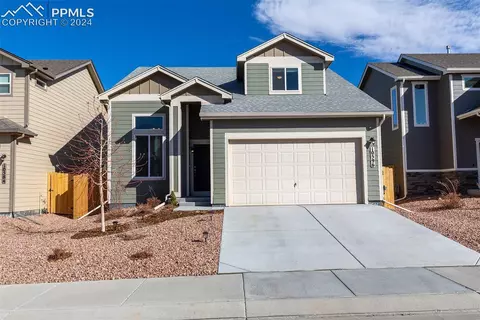 10596 Castor Dr, Colorado Springs, CO 80925