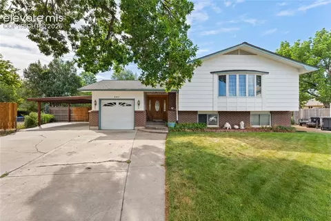 201 Dexter St, Colorado Springs, CO 80911