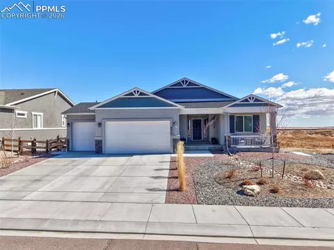 9413 Cut Bank Dr, Colorado Springs, CO 80908