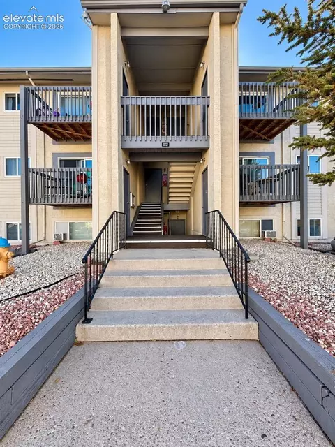 5038 El Camino Dr #60, Colorado Springs, CO 80918