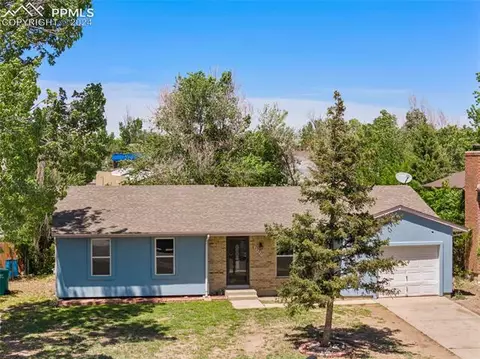 2530 Prescott Cir, Colorado Springs, CO 80916
