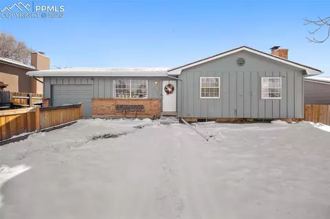 4605 S Sleepy Hollow Cir, Colorado Springs, CO 80917