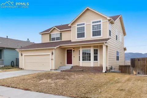 8076 Lodi Ln, Fountain, CO 80817