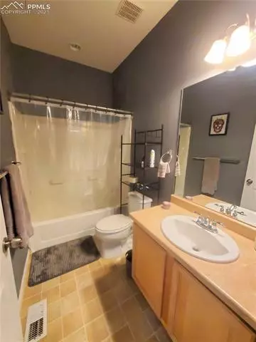 7527 Soane Grv, Peyton, CO 80831 photo 9