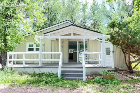 1529 W Cheyenne Rd, Colorado Springs, CO 80906