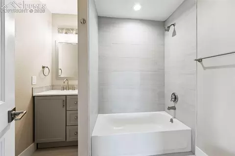 Bath - 4520 N Ramah Hwy, Yoder, CO 80864 photo 2 of 2