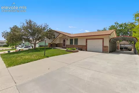 5165 Manzana Dr, Colorado Springs, CO 80911
