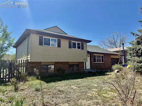 405 Arms Ln, Fountain, CO 80817