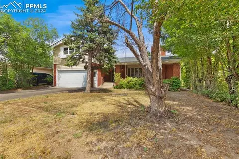521 E Hills Rd, Colorado Springs, CO 80909