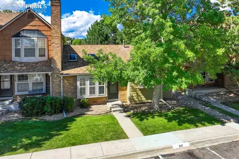512 Rolling Hills Dr, Colorado Springs, CO 80919