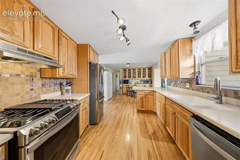 Kitchen - 13075 S Blaney Rd, Peyton, CO 80831 photo 1 of 2