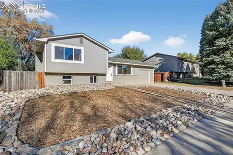7370 Franconia Dr, Fountain, CO 80817