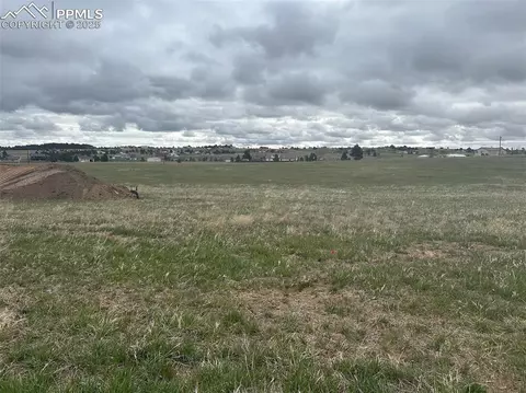 16991 Early Light Dr, Colorado Springs, CO 80908