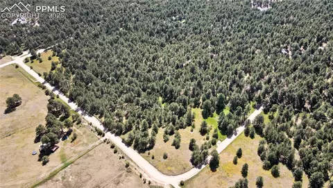 18390 Black Squirrel Rd, Colorado Springs, CO 80908