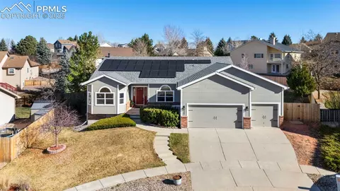 5347 Wells Fargo Dr, Colorado Springs, CO 80918