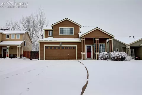 808 Prairie Star Cir, Colorado Springs, CO 80916