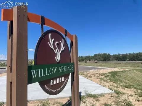 16111 Mountain Flax Dr, Monument, CO 80132 photo 2