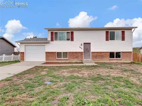 2038 S Chamberlin Na Na, Colorado Springs, CO 80906