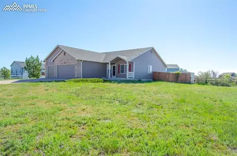 8389 Saddleman Rd, Peyton, CO 80831 photo 2