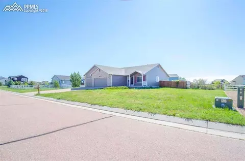 8389 Saddleman Rd, Peyton, CO 80831 photo 4