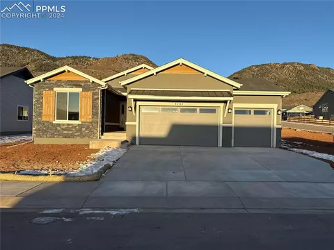 4702 Foothills Flash Ct, Monument, CO 80132