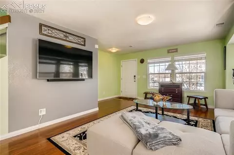 19410 E 50th Pl, Denver, CO 80249 photo 6