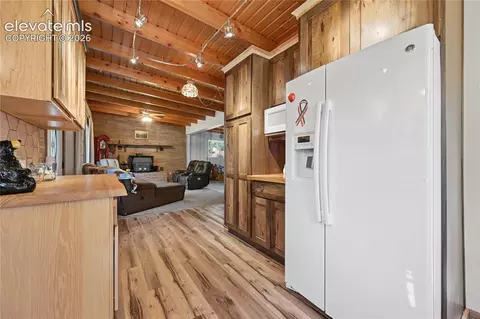 Kitchen - 4455 Heizer St, Cascade, CO 80809 photo 2 of 5