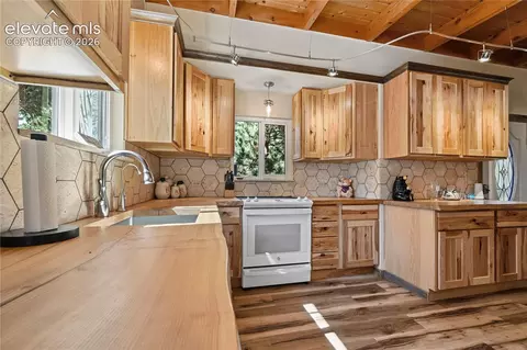 Kitchen - 4455 Heizer St, Cascade, CO 80809 photo 1 of 5