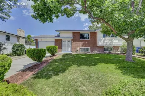 7205 Metropolitan St, Colorado Springs, CO 80911