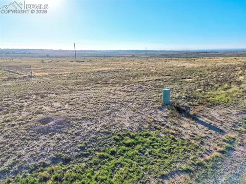 420 N Heather Dr, Pueblo, CO 81007