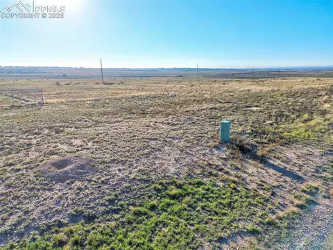 420 N Heather Dr, Pueblo, CO 81007