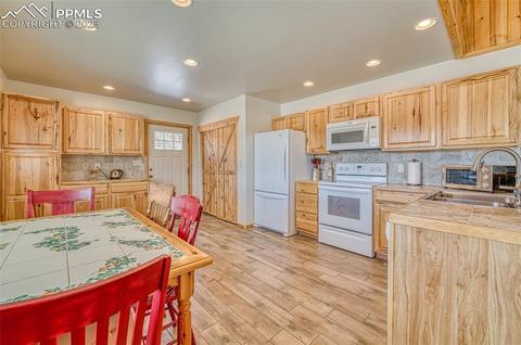 1662 20th Trl, Cotopaxi, CO 81223 photo 8