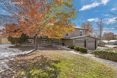 2724 Westwood Blvd, Colorado Springs, CO 80918