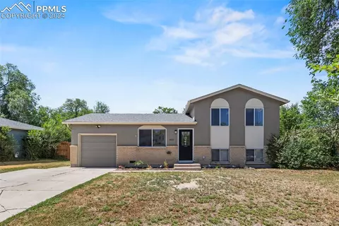 4009 Shelley Ave, Colorado Springs, CO 80910