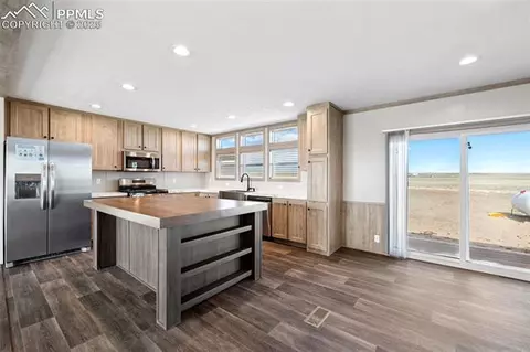 30495 Darroll Rd, Yoder, CO 80864 photo 5