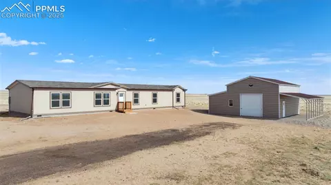 30495 Darroll Rd, Yoder, CO 80864
