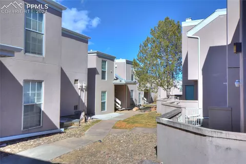 3140 Van Teylingen Dr #C, Colorado Springs, CO 80917