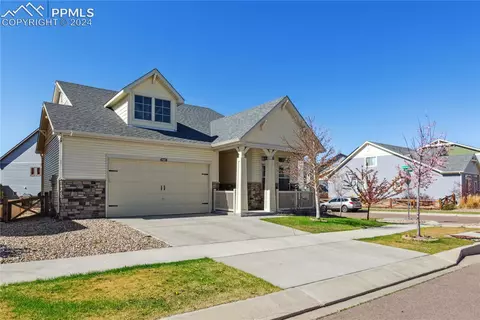 6774 Backcountry Loop, Colorado Springs, CO 80927