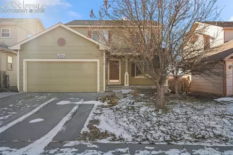 7421 Flathead Lake Dr, Colorado Springs, CO 80923
